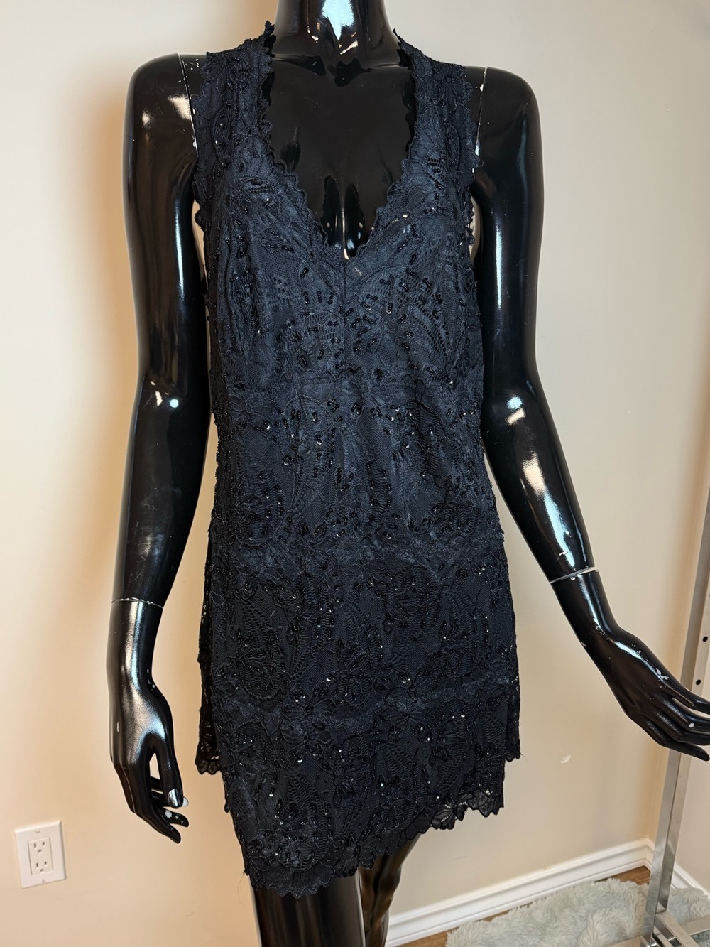 Le Château Black Lace Mini Dress Size L Beaded Floral V Neck Gothic Y2K